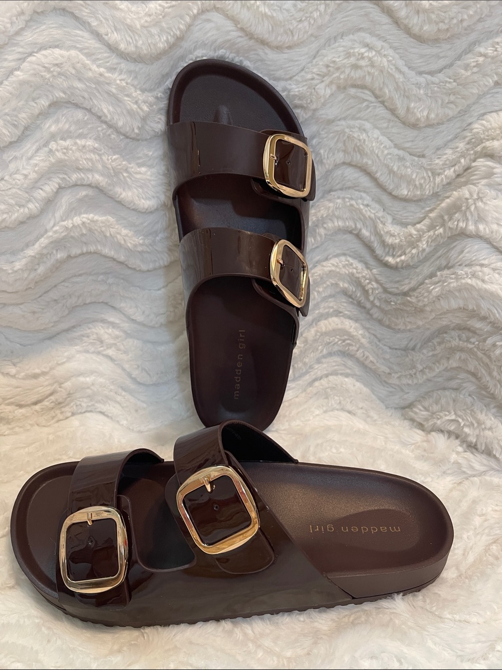 NWOB Madden Girl Dark Brown Patent Double-Buckle Slide Sandal
